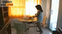 Девки с херами футанари играют на кухне